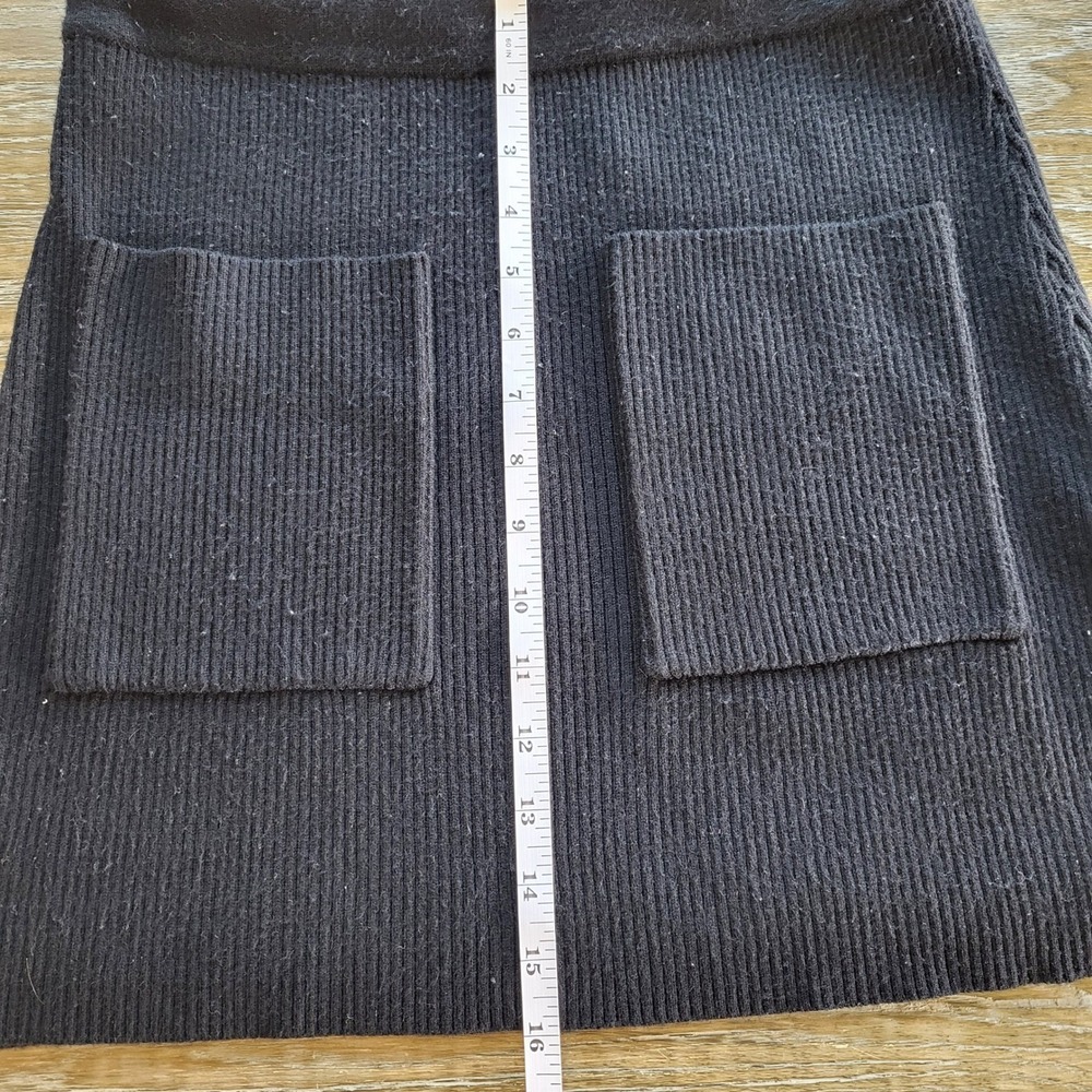 Zara Womens Black Ribbed Knit Mini Skirt with Front Pockets Size Medium - Picture 7 of 9